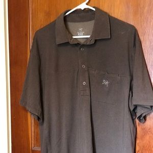 Arc’teryx Men’s XL polo